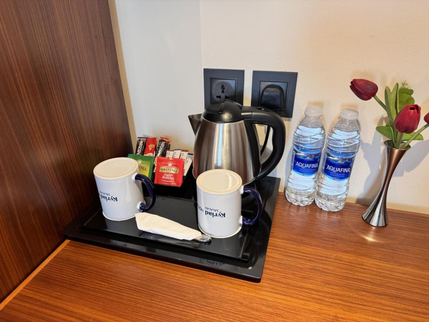 Kyriad Hotel Салала Экстерьер фото