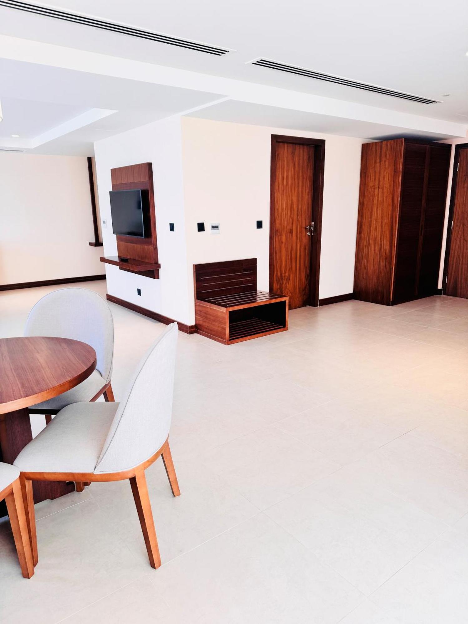 Kyriad Hotel Салала Экстерьер фото