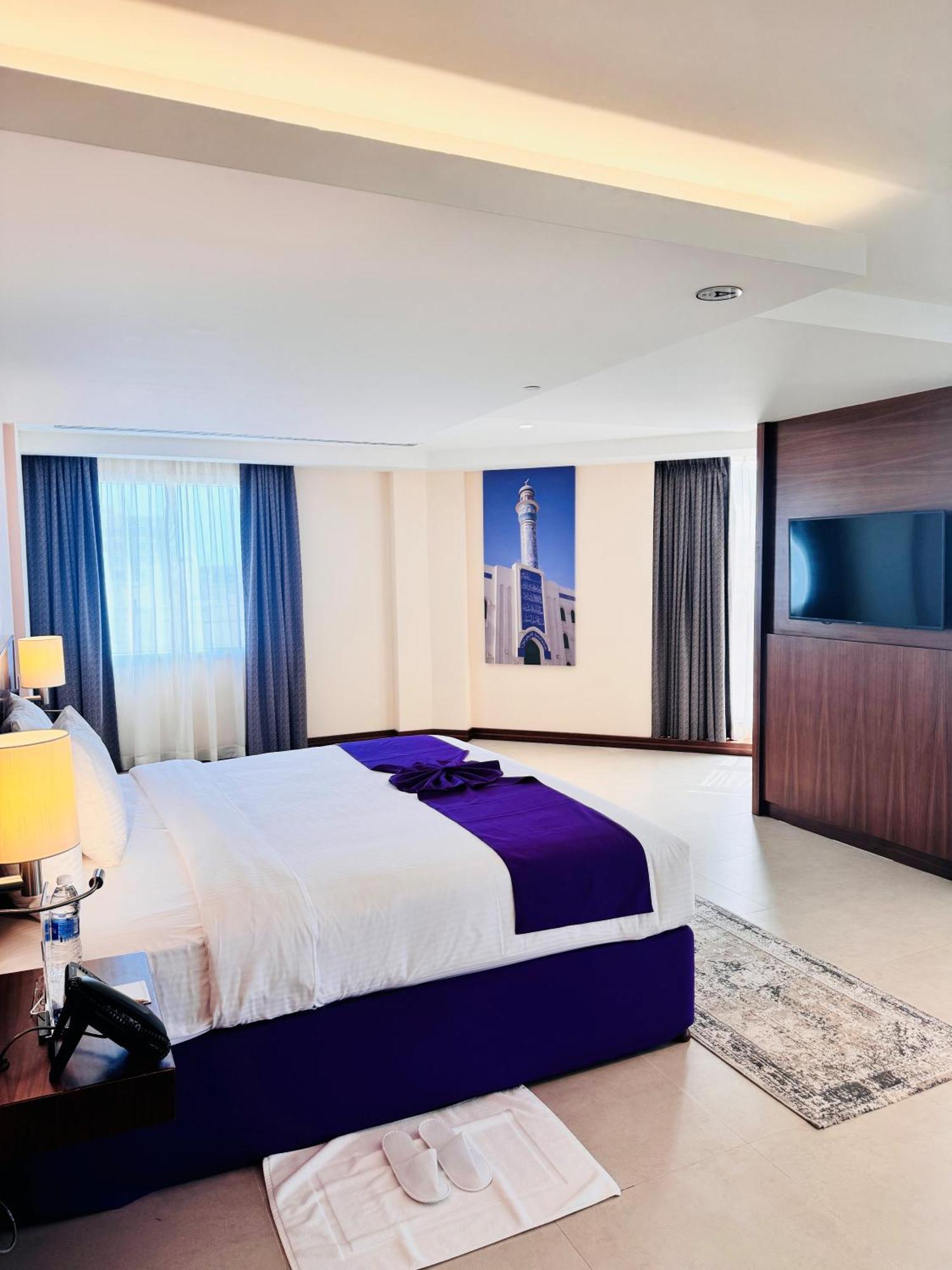 Kyriad Hotel Салала Экстерьер фото