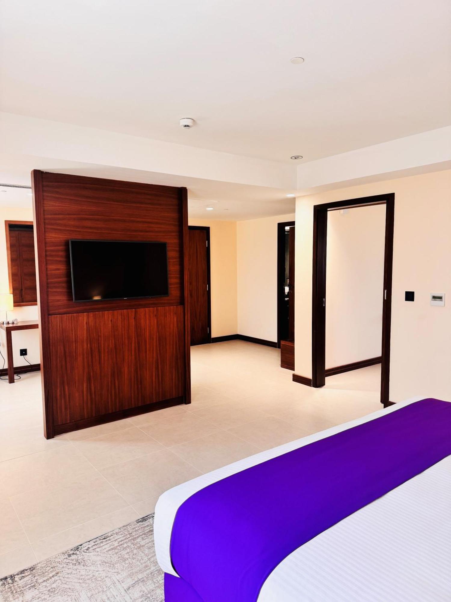 Kyriad Hotel Салала Экстерьер фото