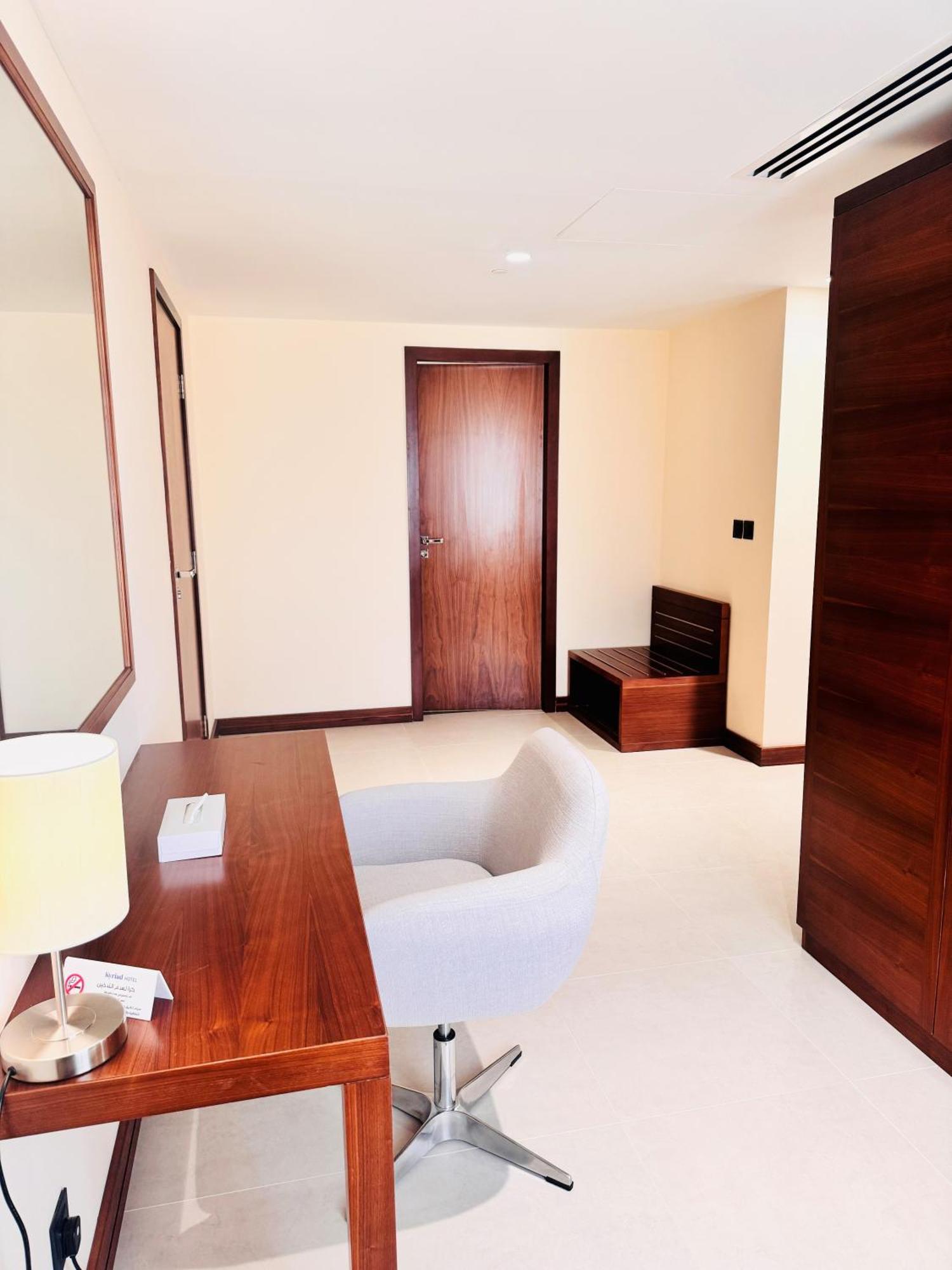Kyriad Hotel Салала Экстерьер фото